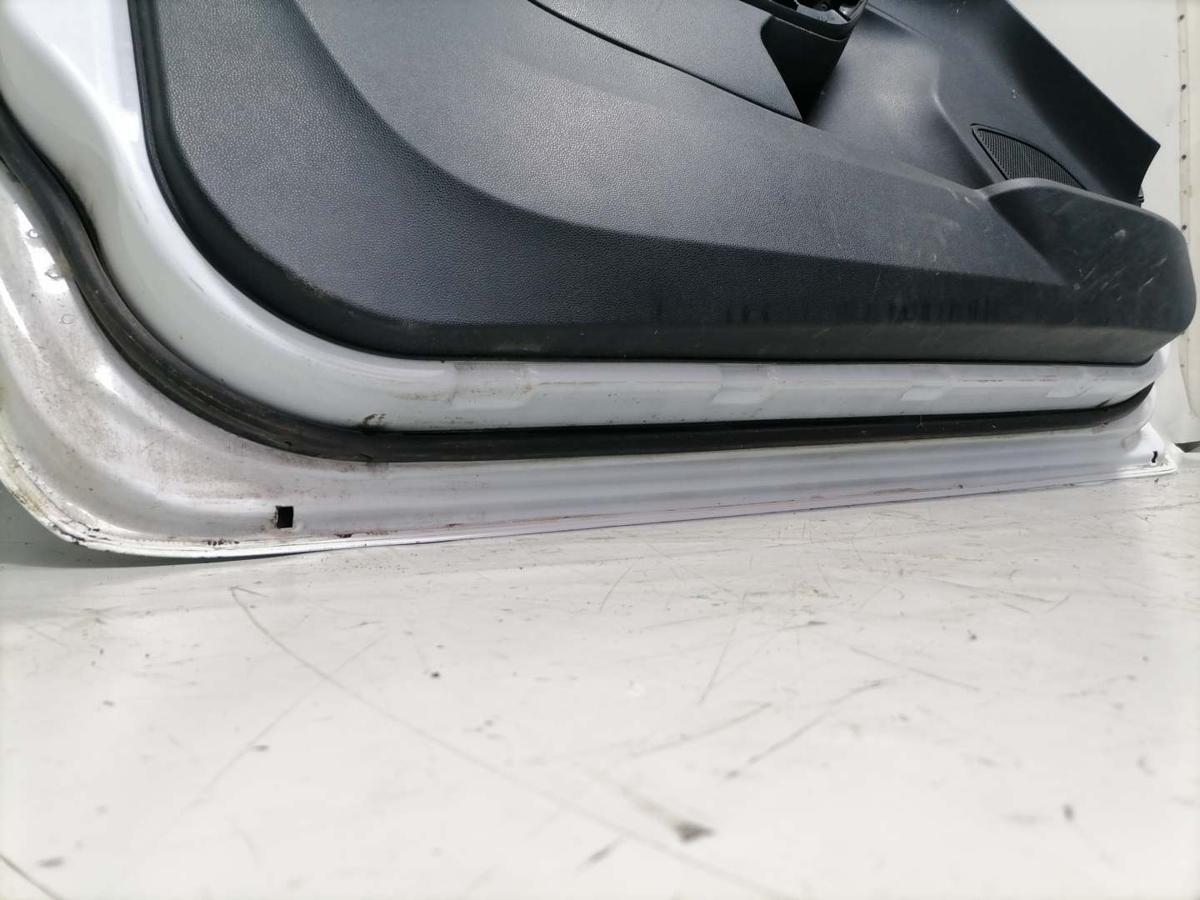 Ford Fiesta JA8 original Tür links Frost Weiß 3Türer Bj.2011